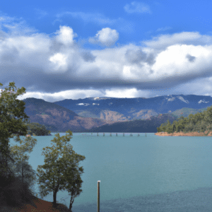 Lake Shasta, California