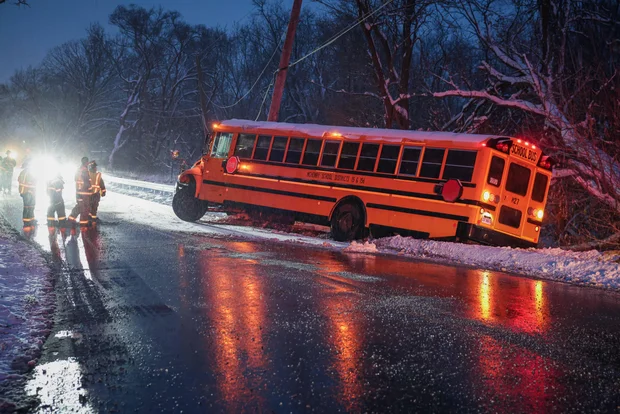 School bus crash leaves child hurt in McHenry County