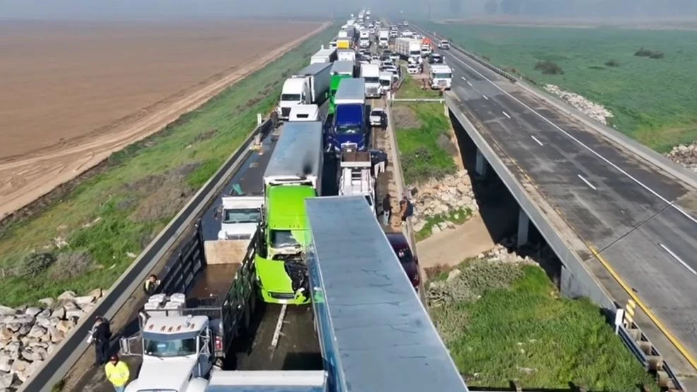 Nine Injured in 43-Vehicle Crash on Highway 58, Eastbound Lanes Still Closed