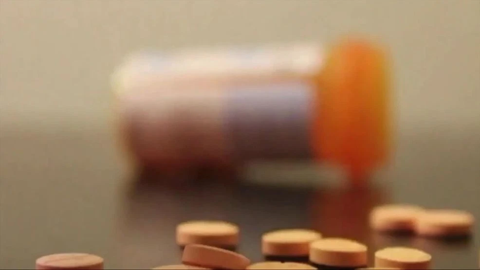 Bill would mandate drug testing, including kratom, before parents reunite with children