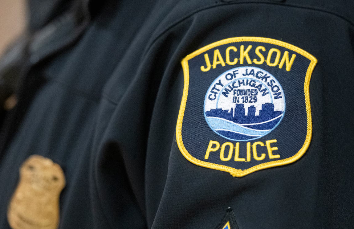 Autopsy Finds No Trauma in Jackson Death; Toxicology Results Pending