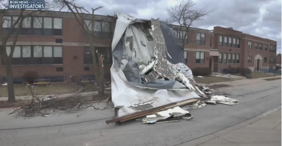 Powerful winds knock out power, delay flights and damage buildings across Chicago area