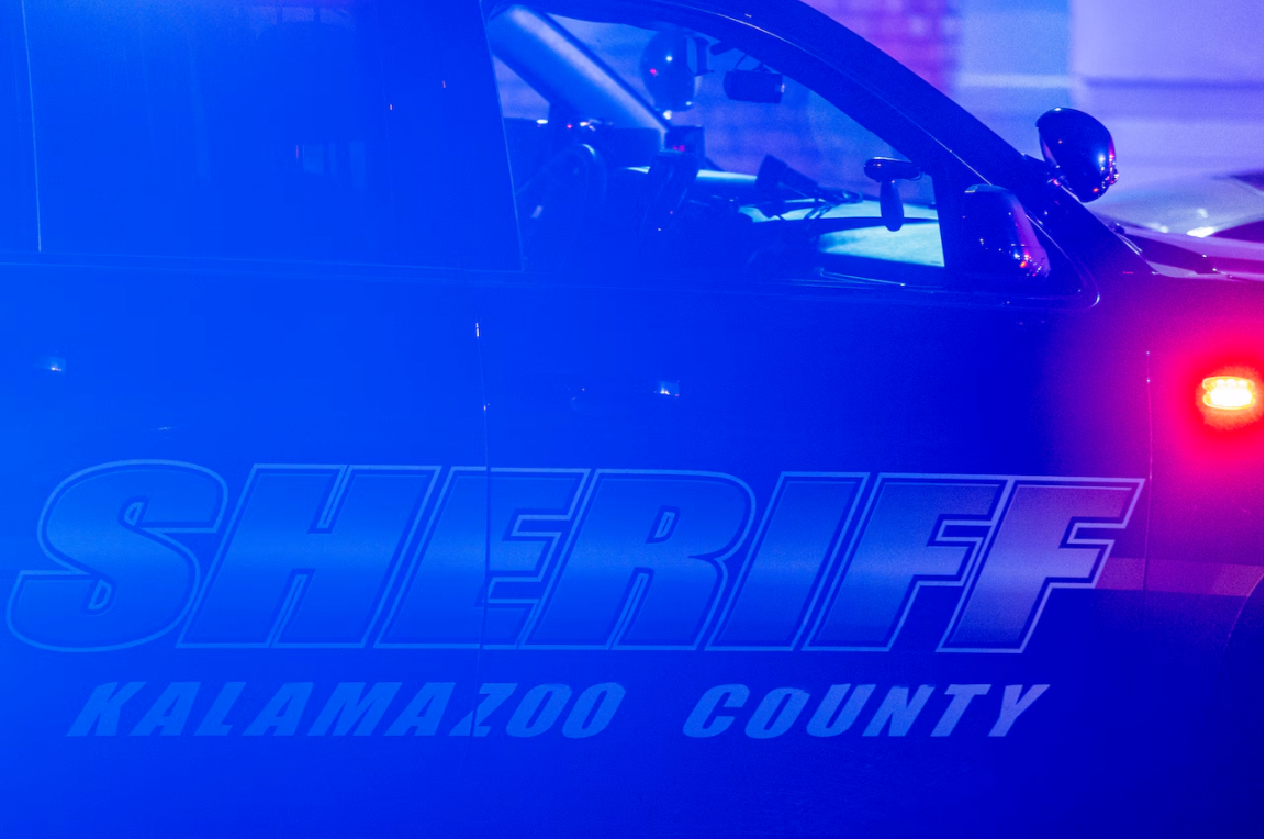 21-Year-Old Pedestrian Killed in Crash on U.S. 131 in Kalamazoo County