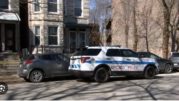 Man Found Shot to Death in Car on Chicago’s West Side