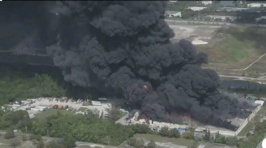 Massive warehouse fire causes unhealthy air in Miami-Dade and Broward