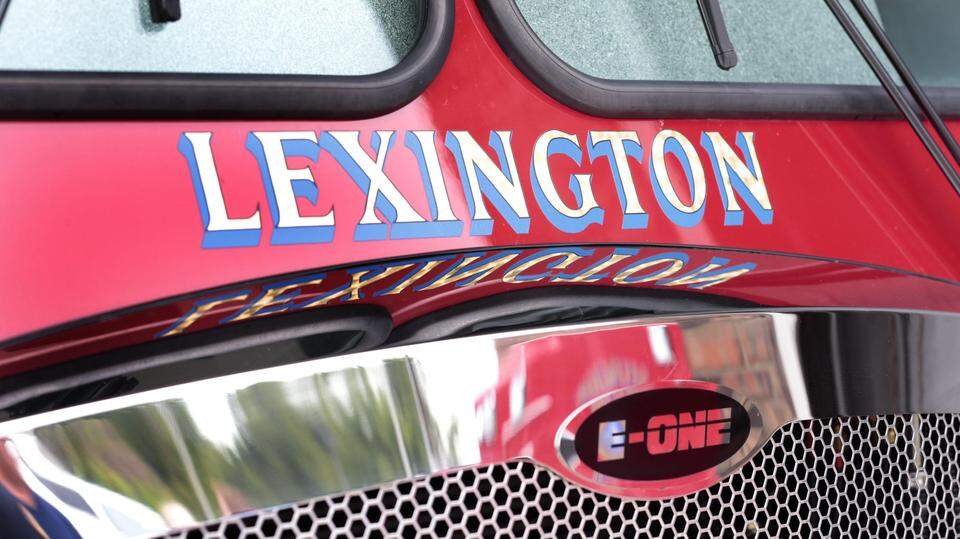 Former Lexington firefighter faces new fraud and theft charges in multiple remodeling cases