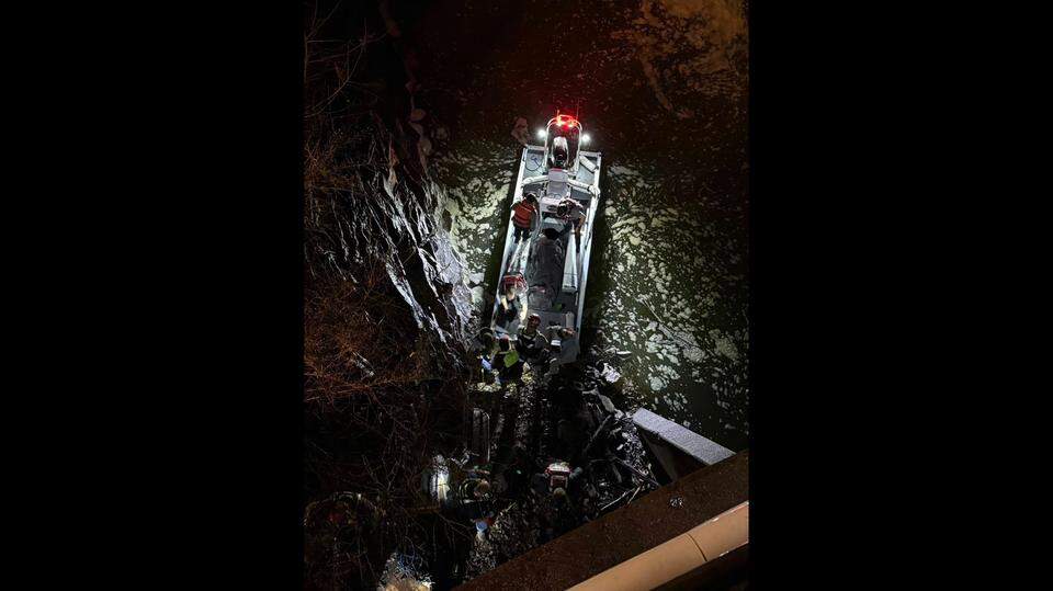 Rescue Crews Save Person and Dog from Laurel River Lake in Southeast Kentucky