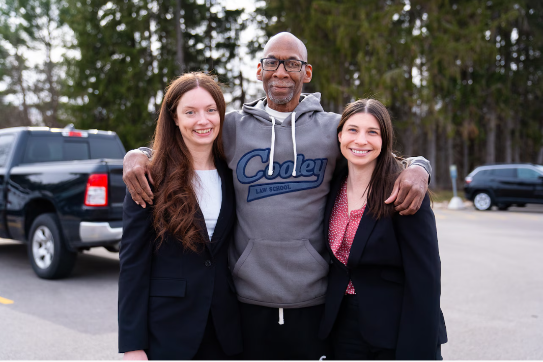 Detroit Man Freed After 17 Years as DNA Evidence Clears Him in Murder Case